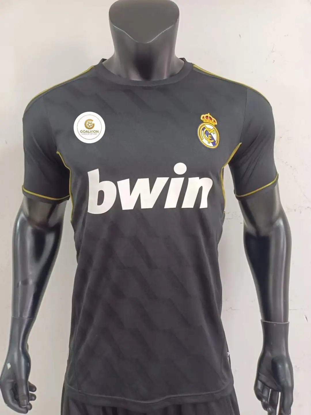 Real Madrid Away 2011/12 Retro Jersey, front
